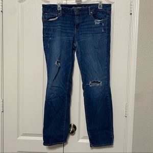 American Eagle distressed low rise Skinny Jean 14